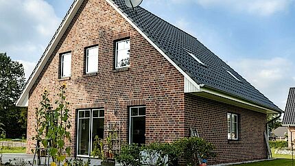 Einfamilienhaus mit City-XL mit walmdach