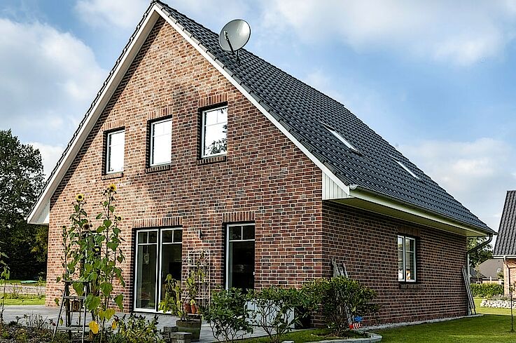 Einfamilienhaus mit City-XL mit walmdach