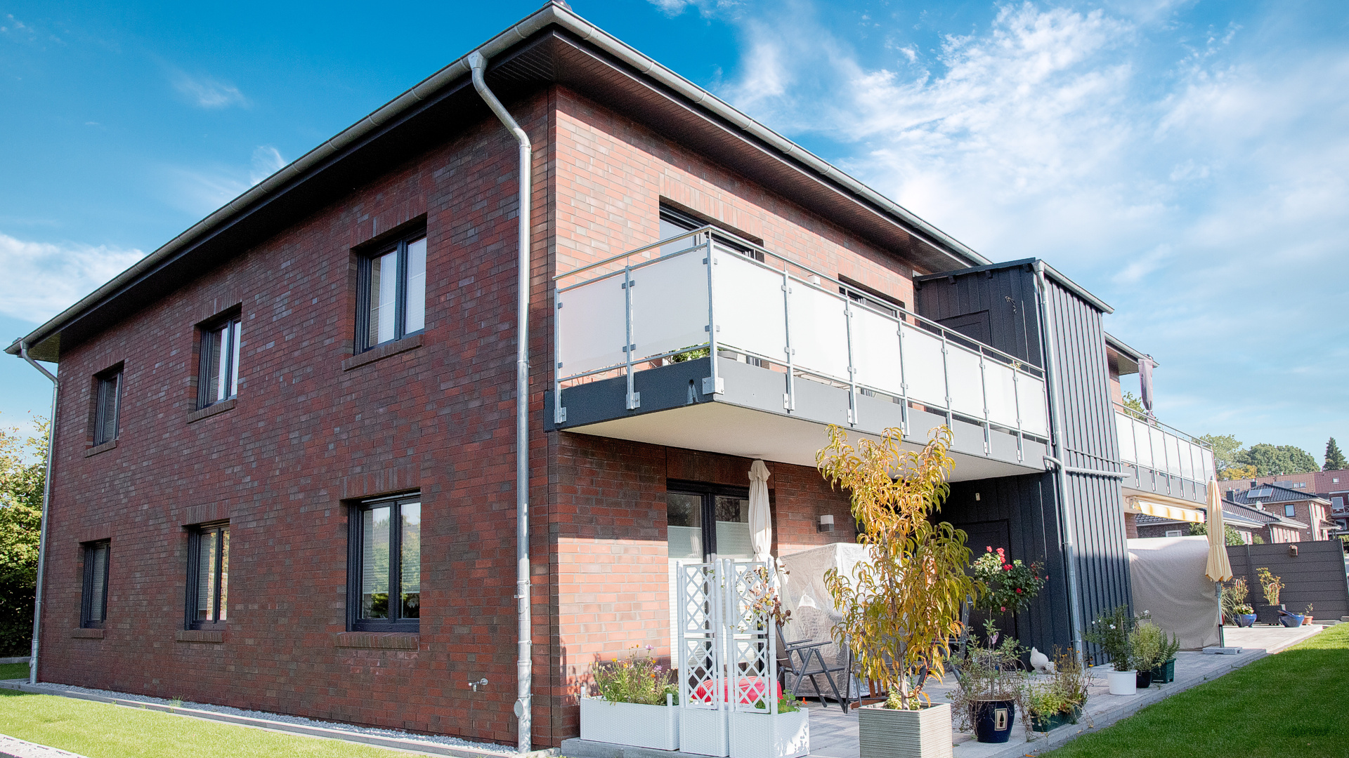 Kagebau Mehrfamilienhaus mit 4 Wohneinheiten Ansicht